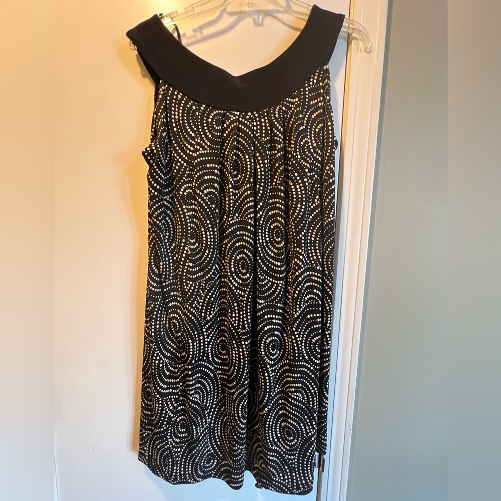 Ladies’ Dress